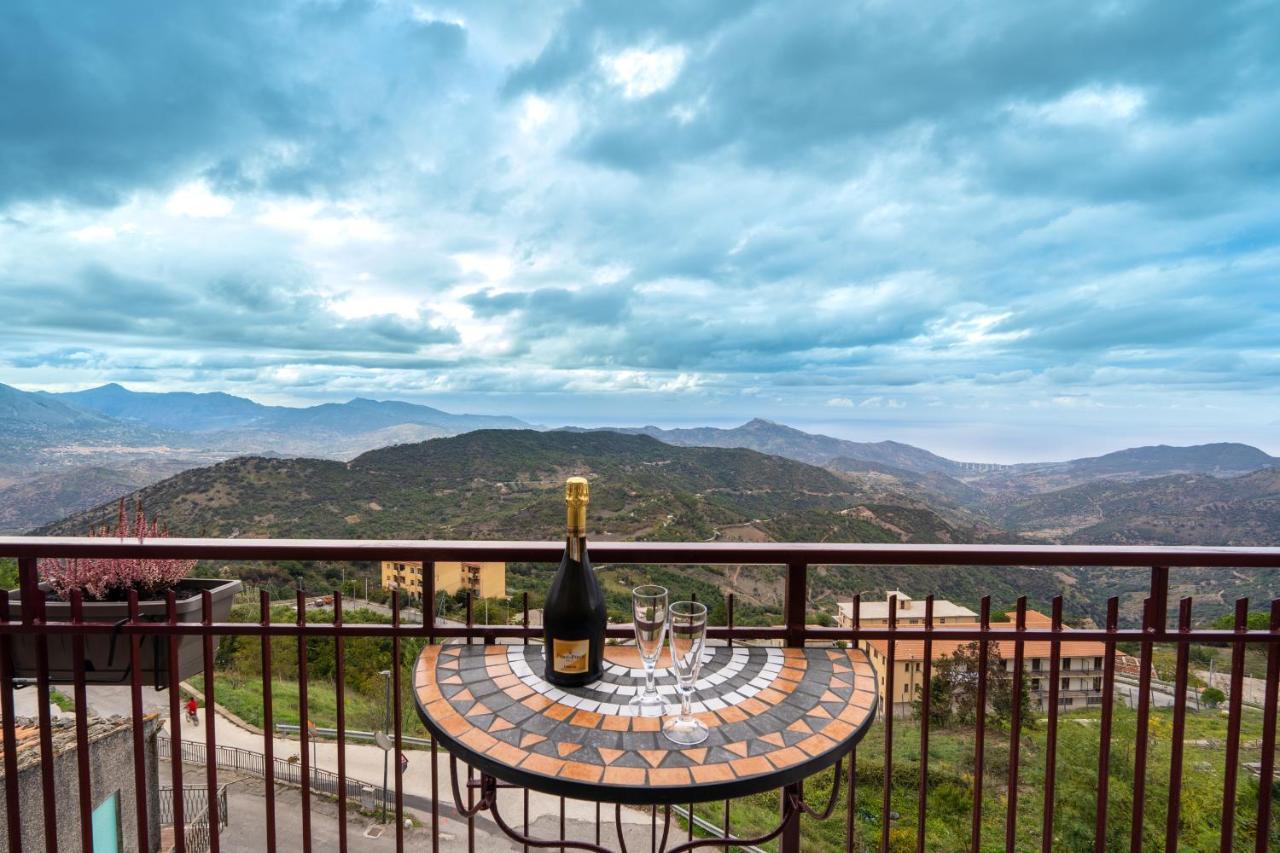 Casa Vacanze Dell'Angelo San Mauro Castelverde Экстерьер фото